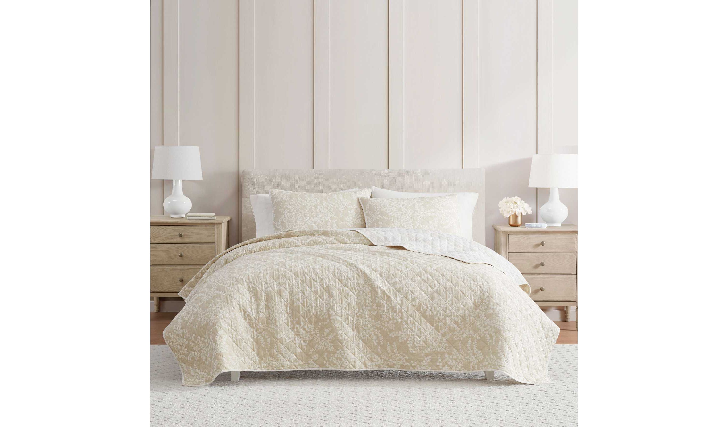 Layered Branches Cotton Quilt Set