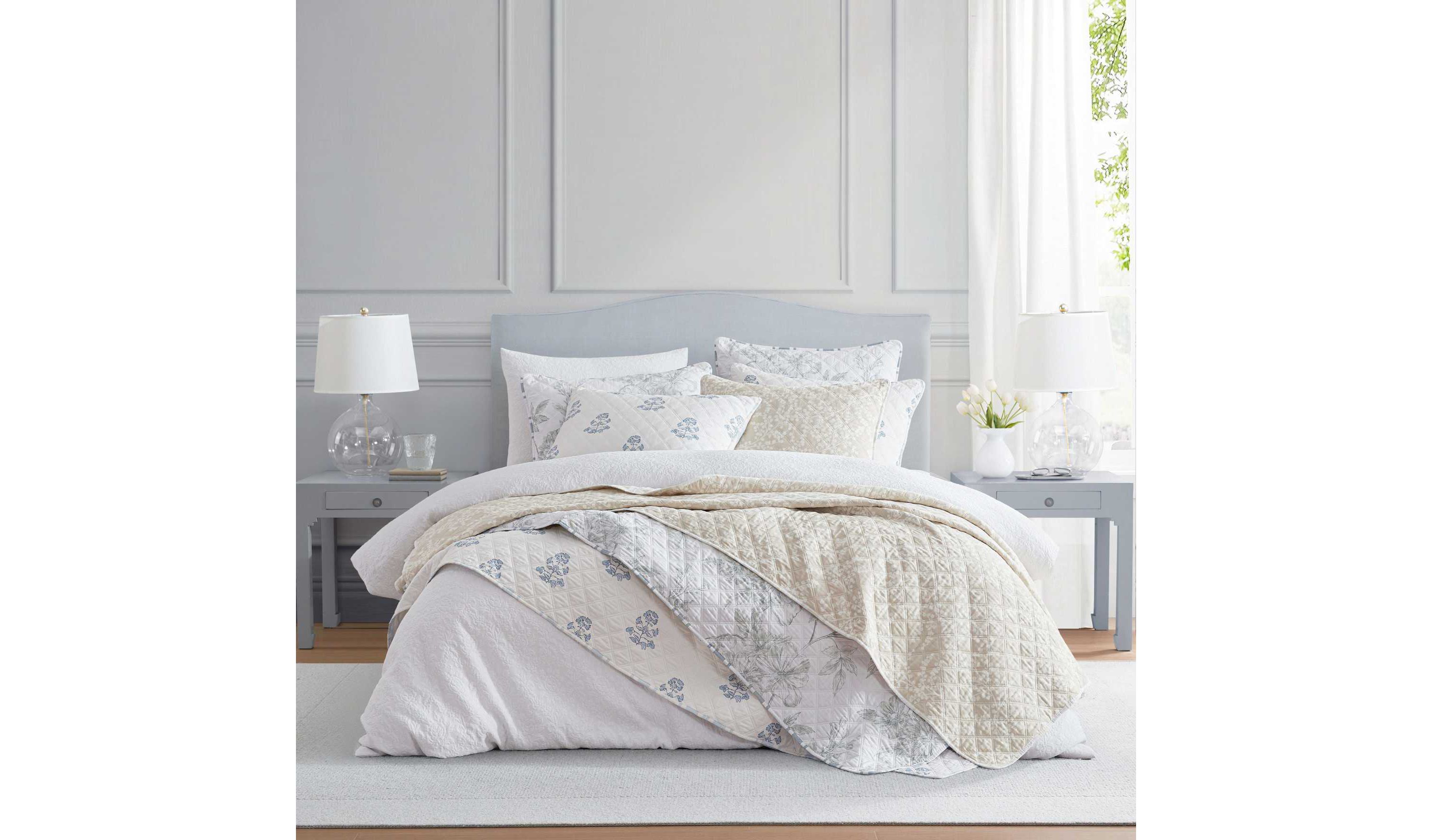 Vine Flora Cotton Quilt Set