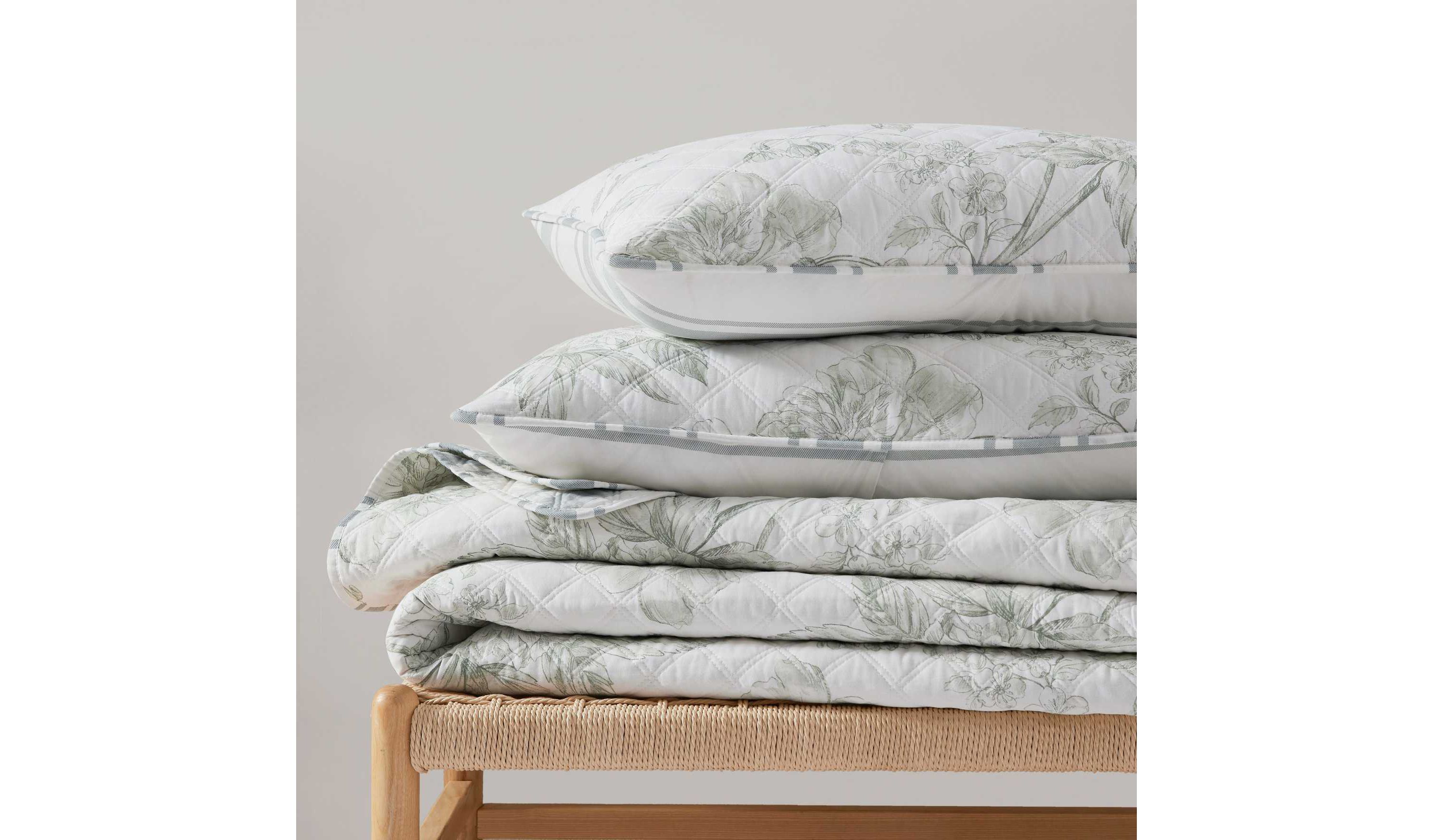Vine Flora Cotton Quilt Set