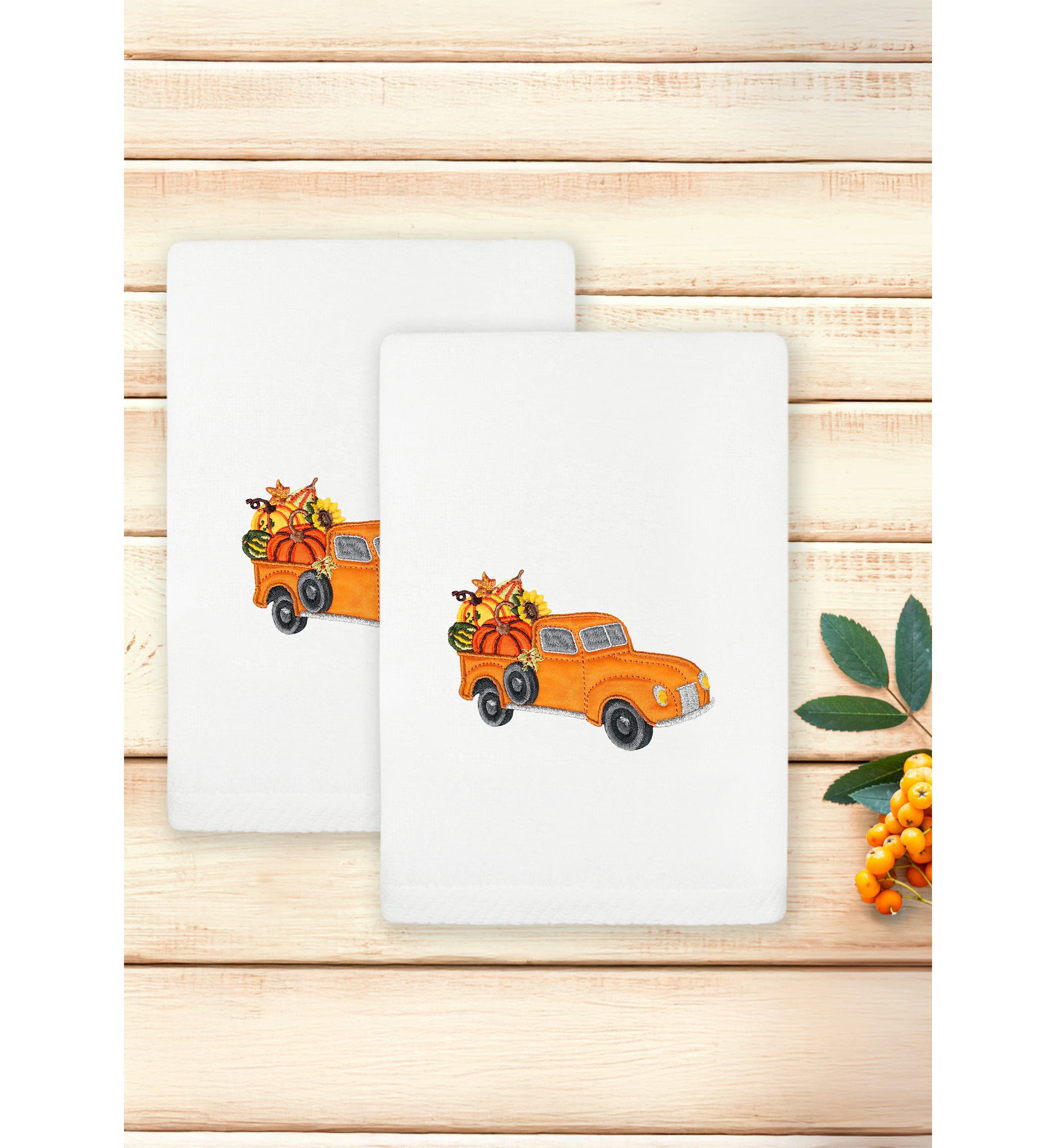AUTUMN TRUCK Hand Towels Set of 2