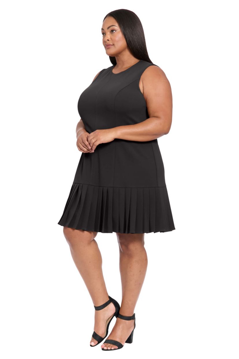 Sleeveless Dress W/ Pleat Skirt