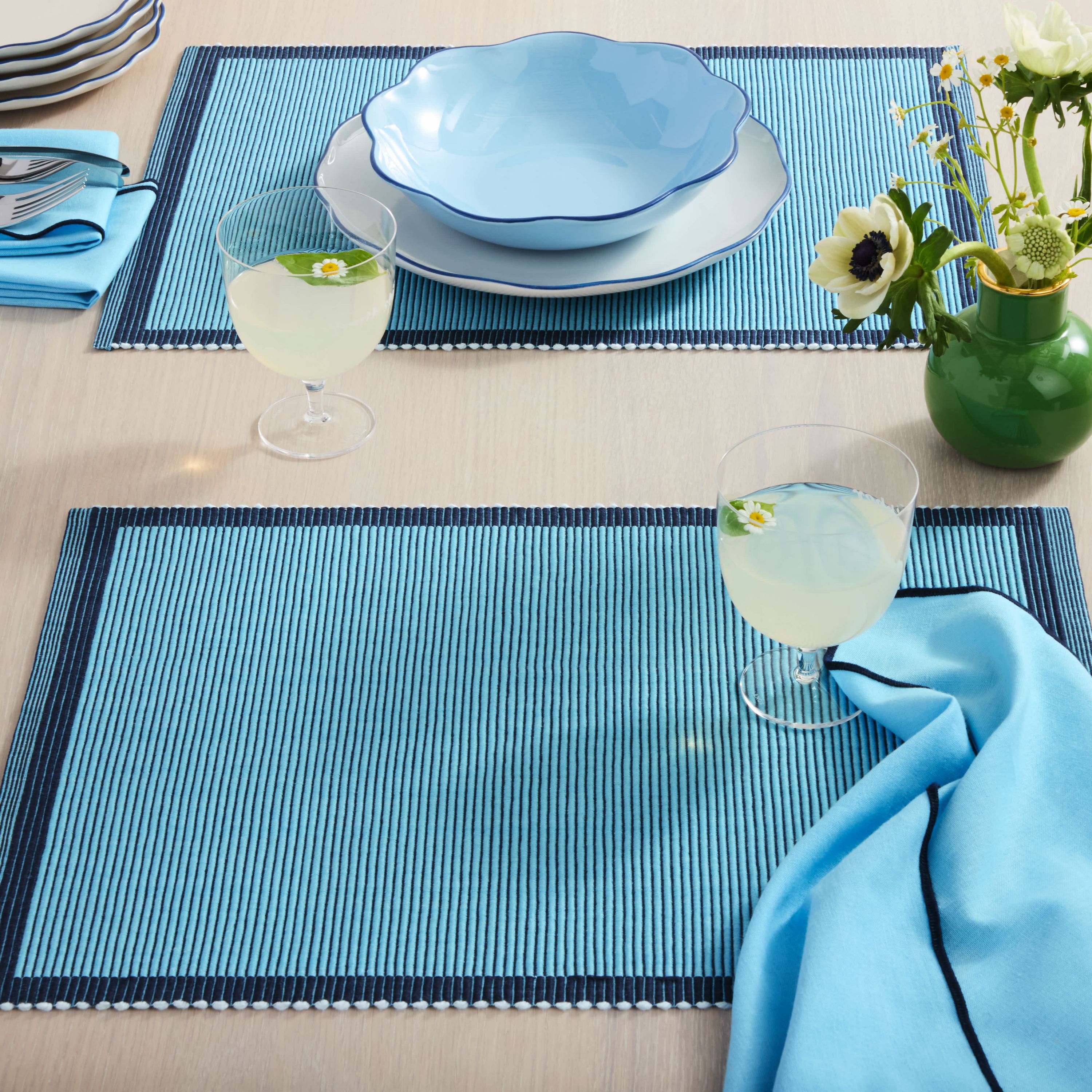 Garden Party Placemat 4-Pack Set 14" x 19"