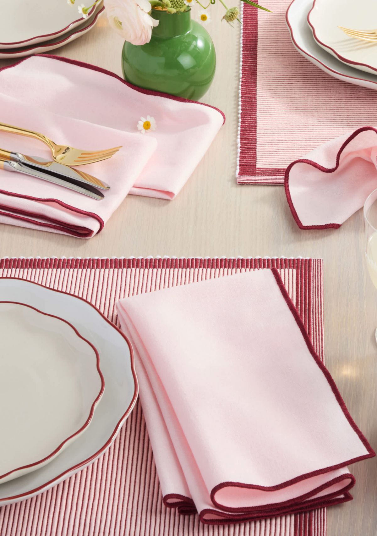 Garden Party Napkin 4-Pack Set 20" x 20"