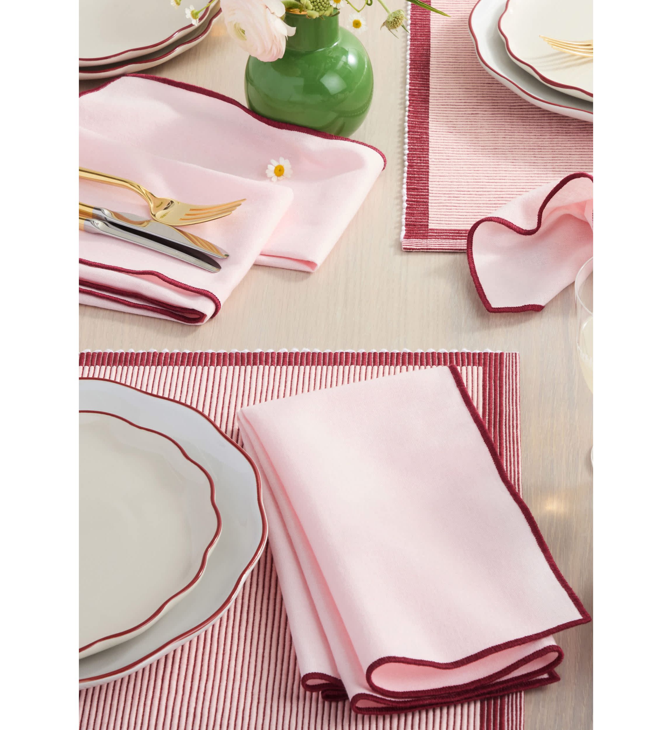Garden Party Napkin 4-Pack Set 20" x 20"