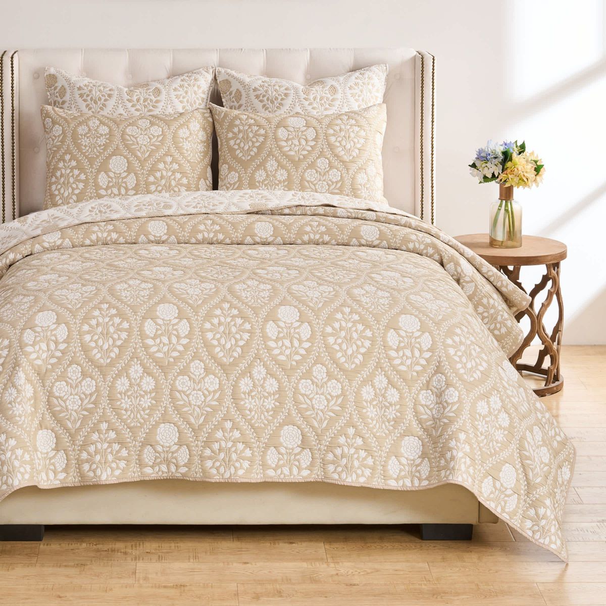 Serena Coverlet Set
