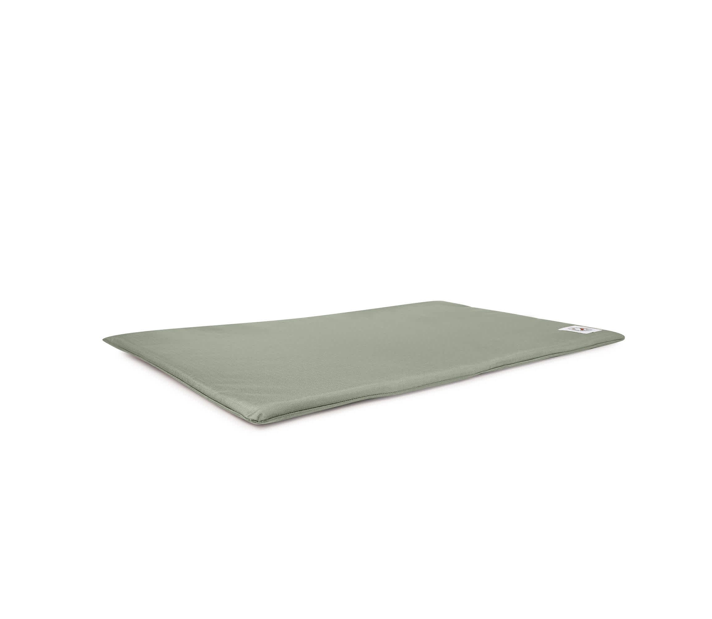 Brutus Tough Chew Resistant Comfort Mat