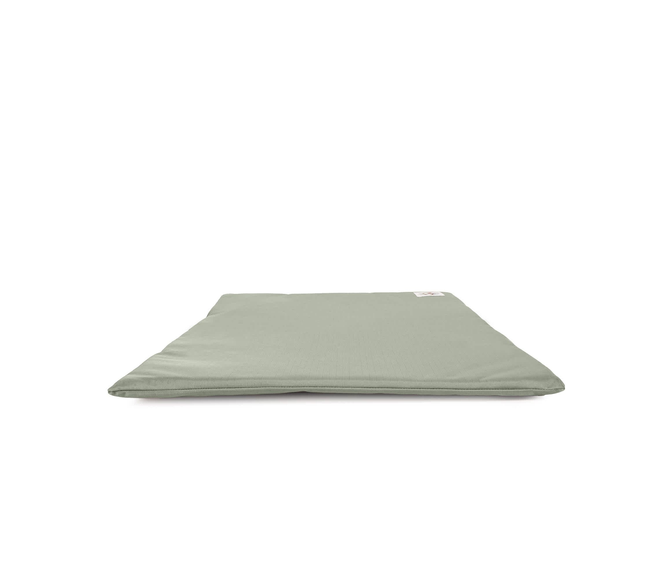 Brutus Tough Chew Resistant Comfort Mat