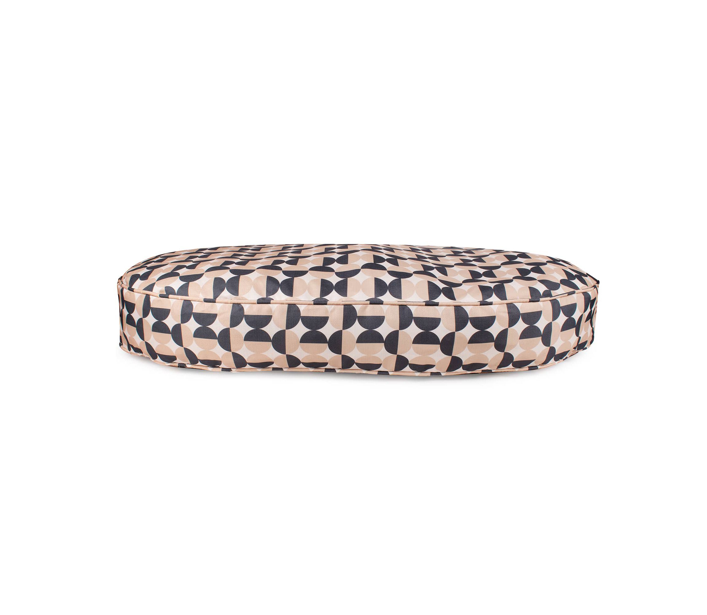 Oval Lounger Bed