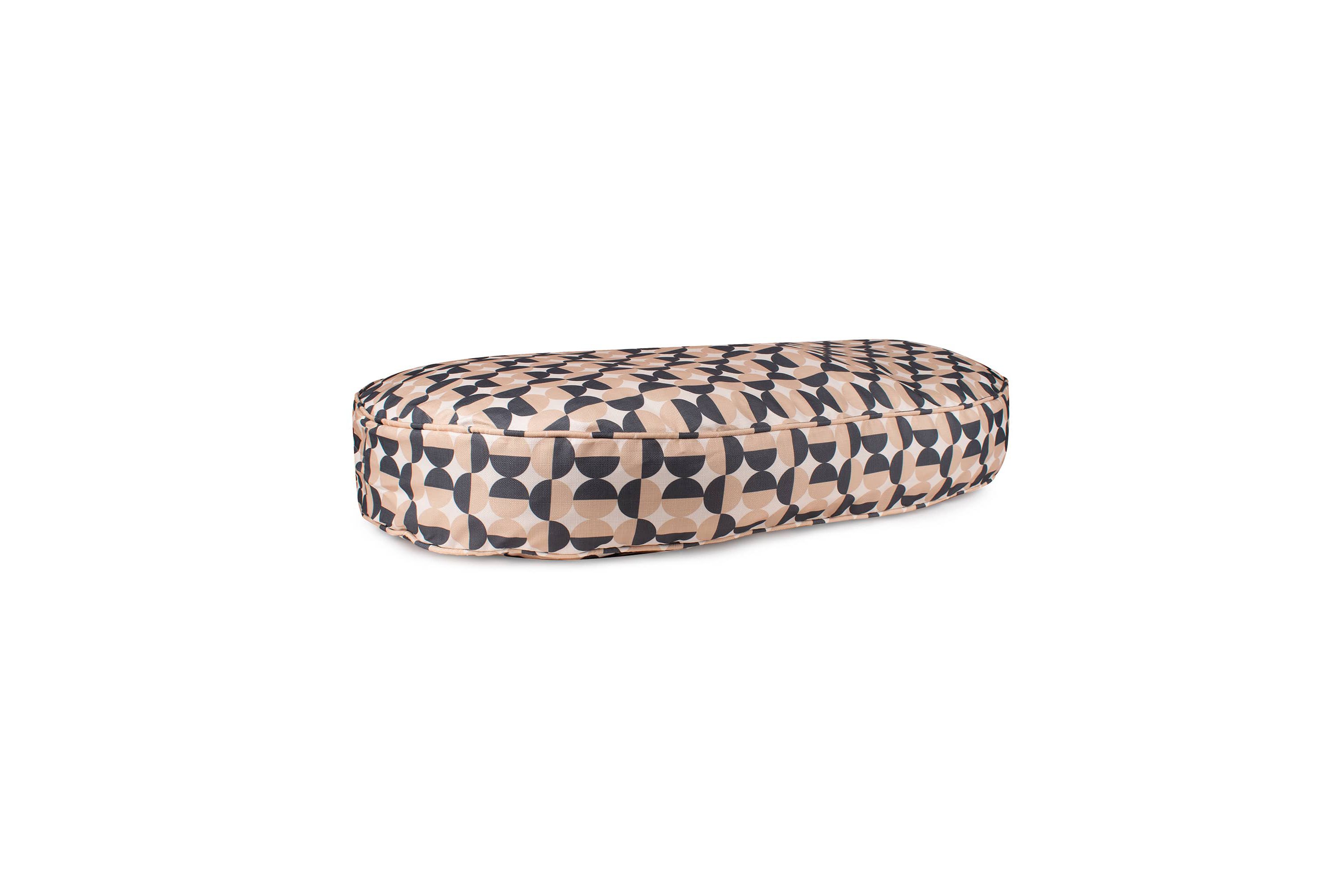 Oval Lounger Bed