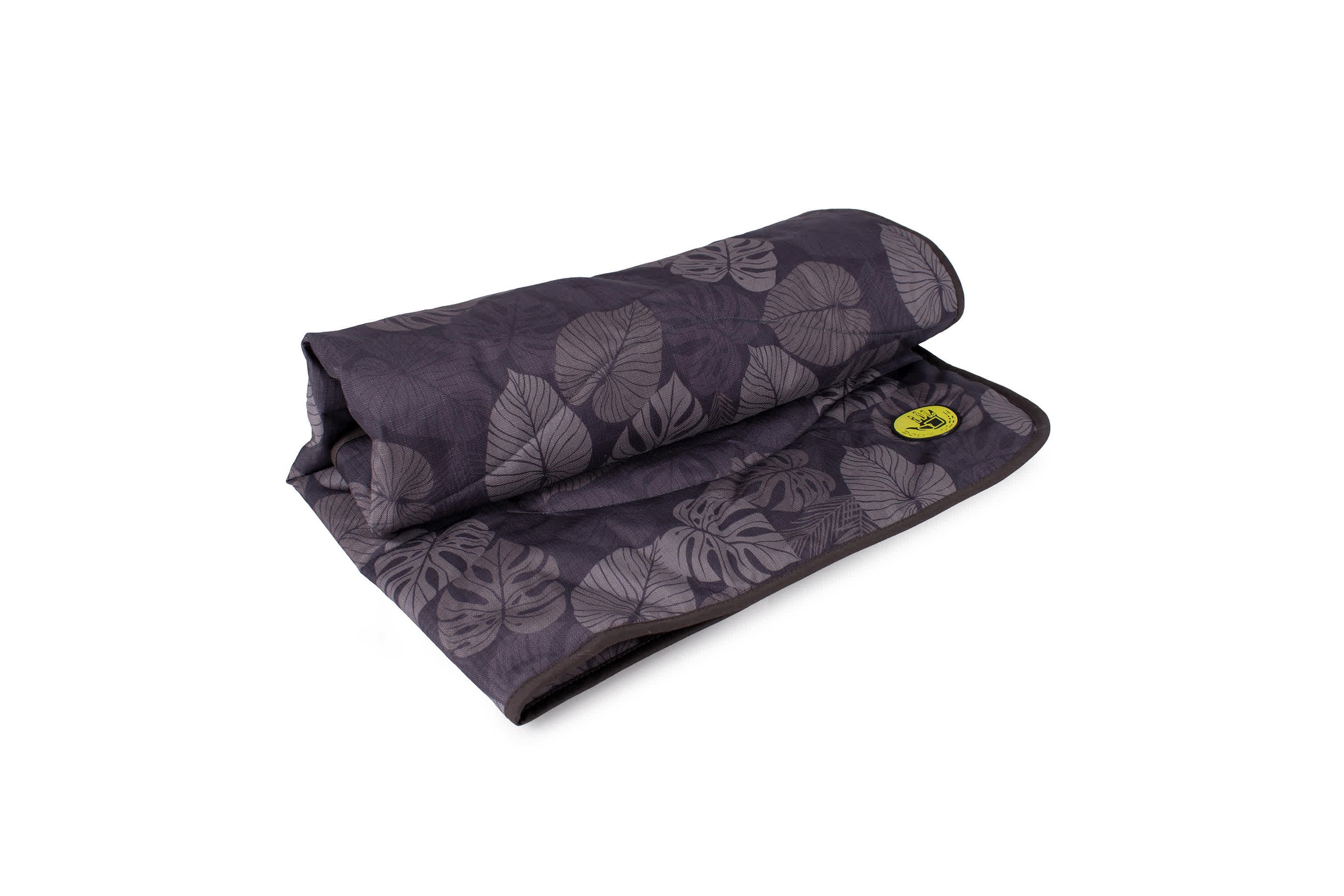 Body Glove Sun & Sand Waterproof Throw