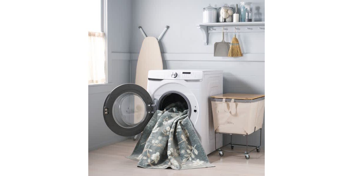 Martha Stewart Washable Collection Floral 197 Rug