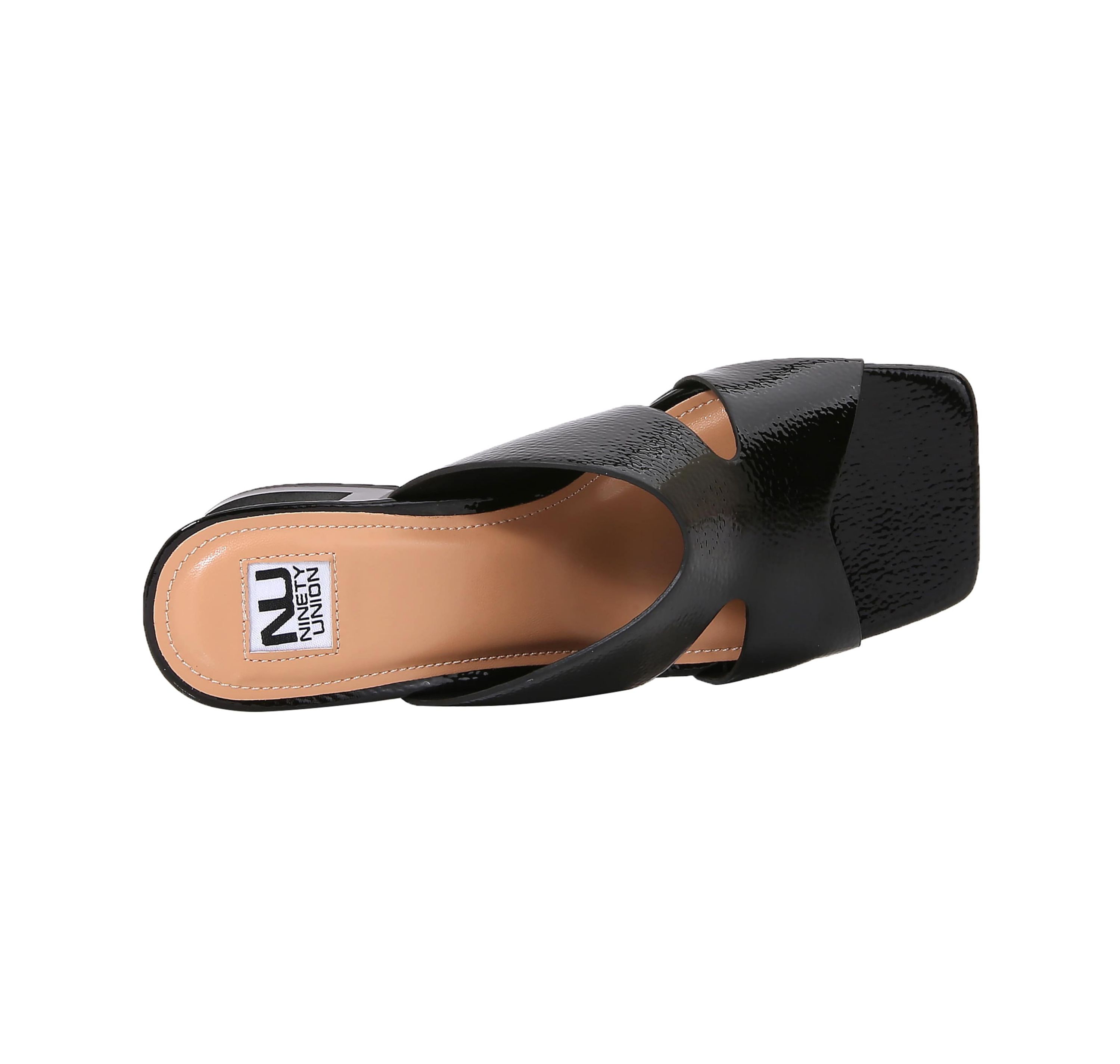 Skylar, Cut Out Heel Slide