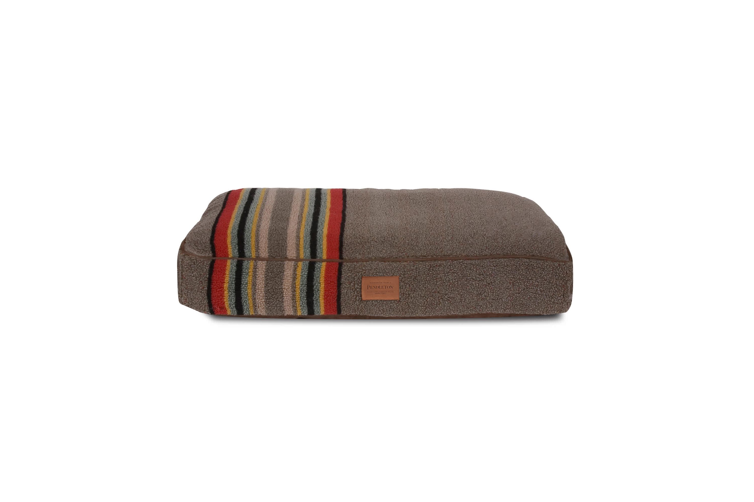 Pendleton Vintage Camp Pet Napper