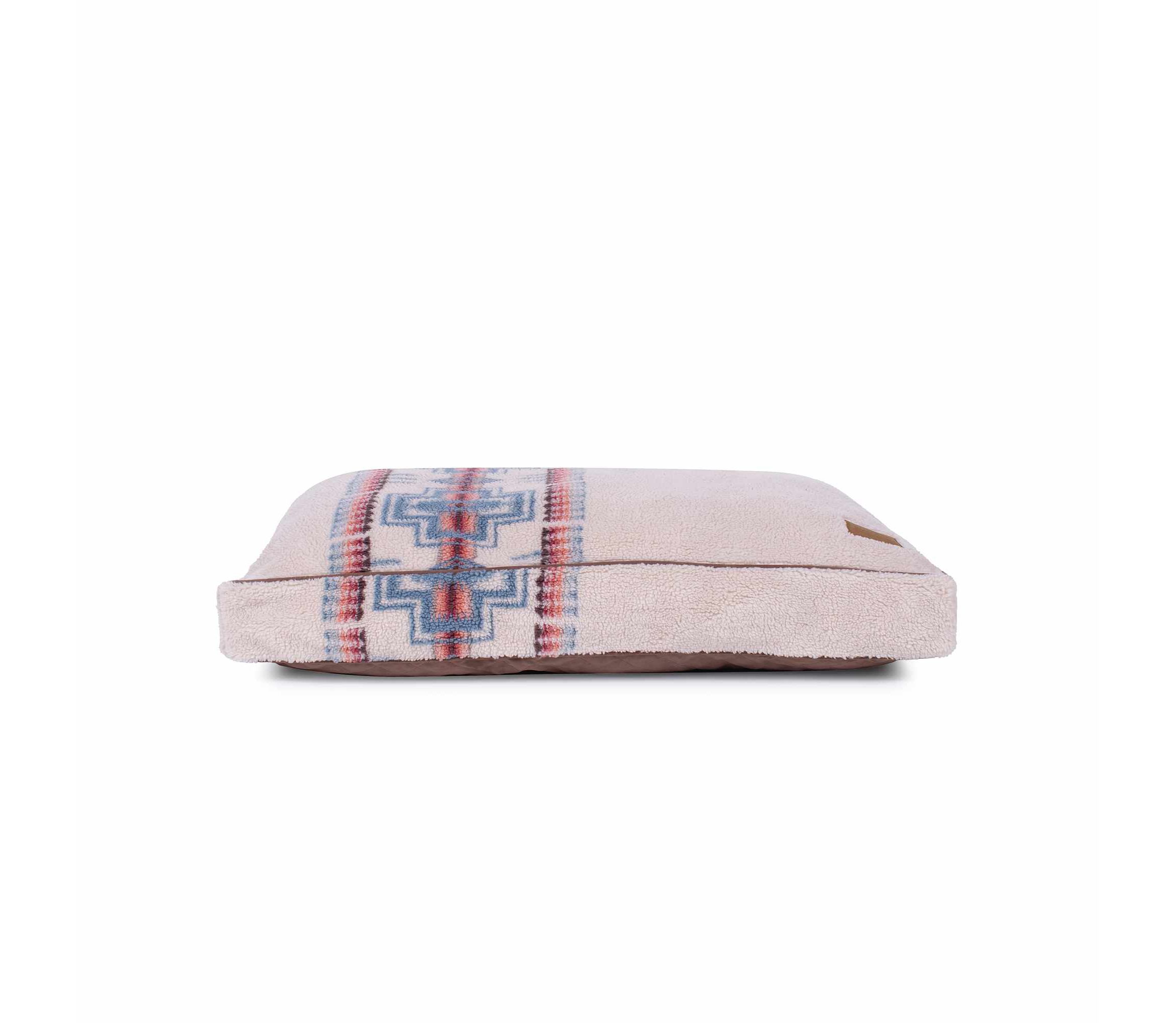 Pendleton Berber Pet Napper