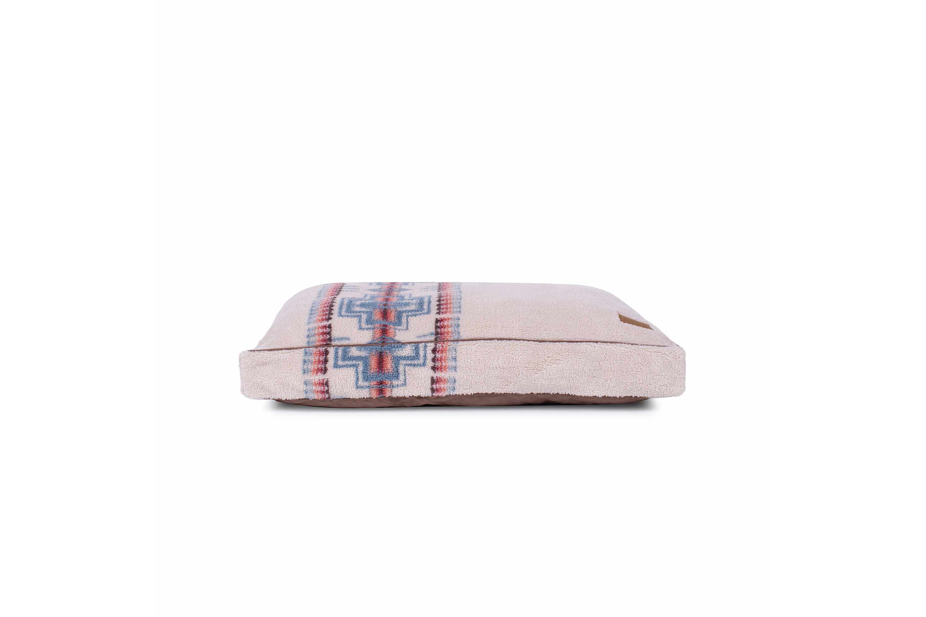Pendleton Berber Pet Napper