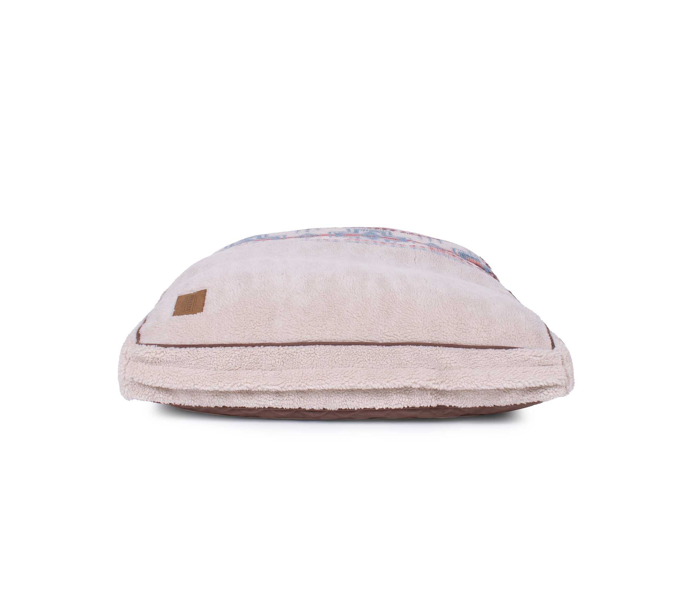 Pendleton Berber Pet Napper