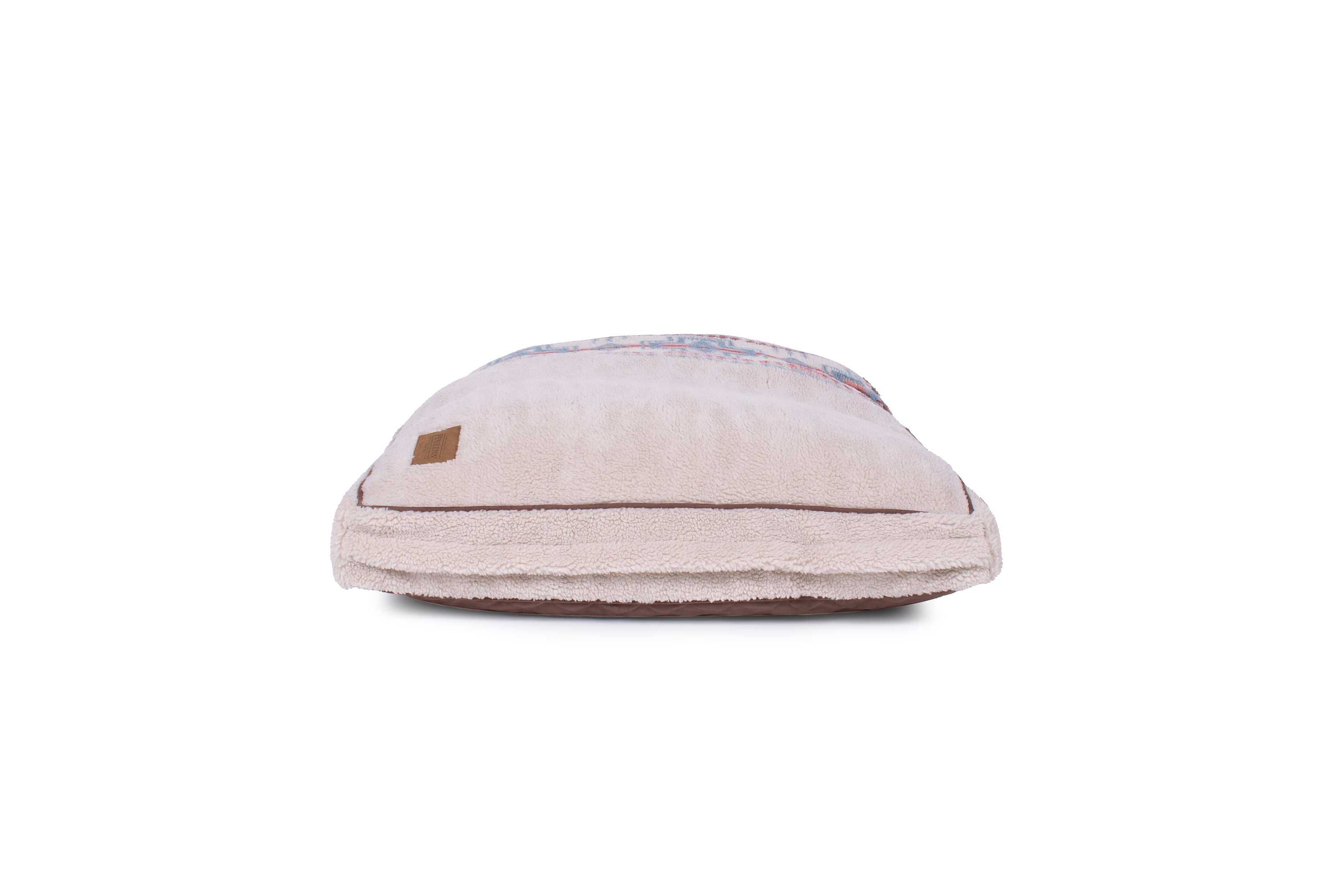 Pendleton Berber Pet Napper