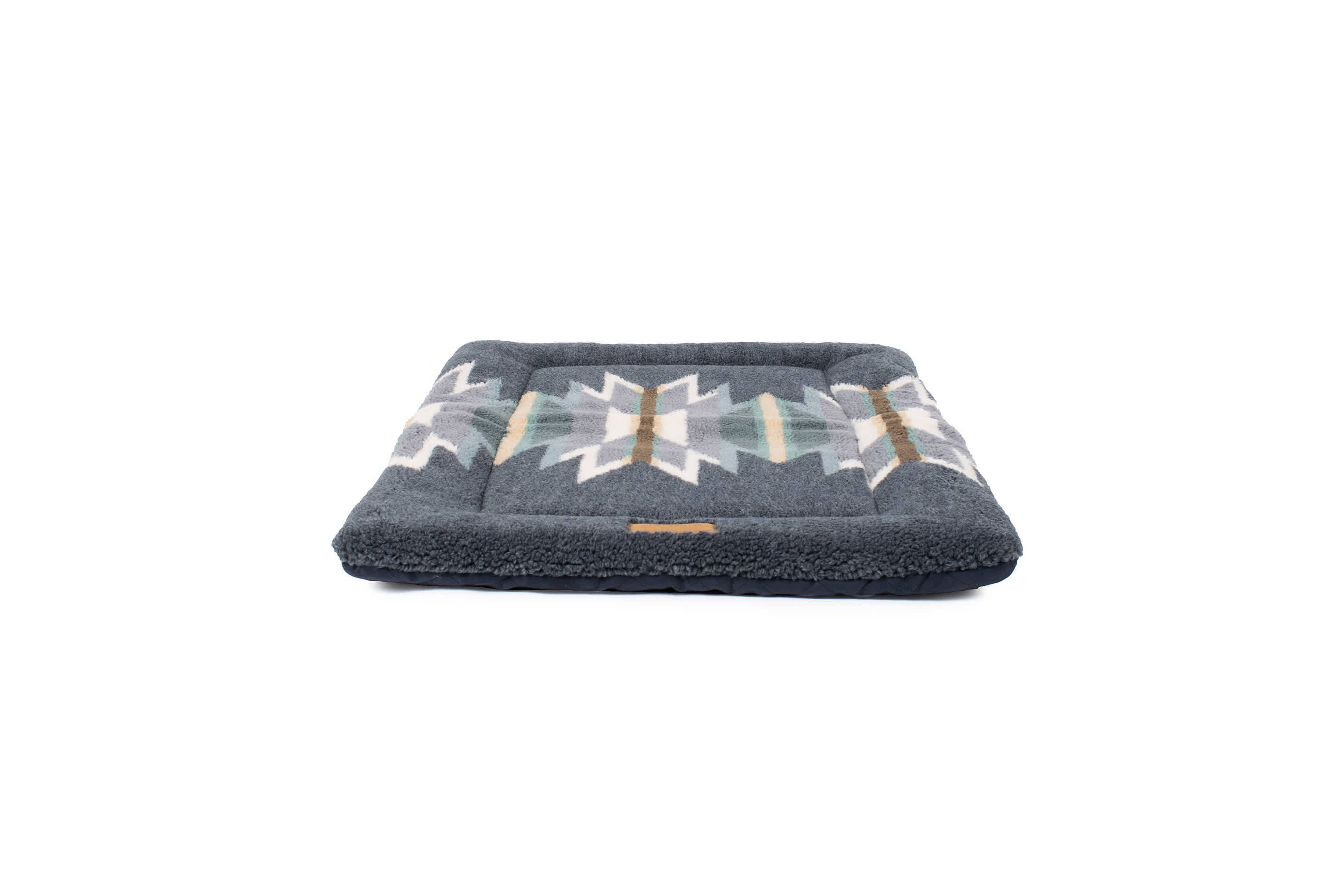 Pendleton Berber Comfort Cushion