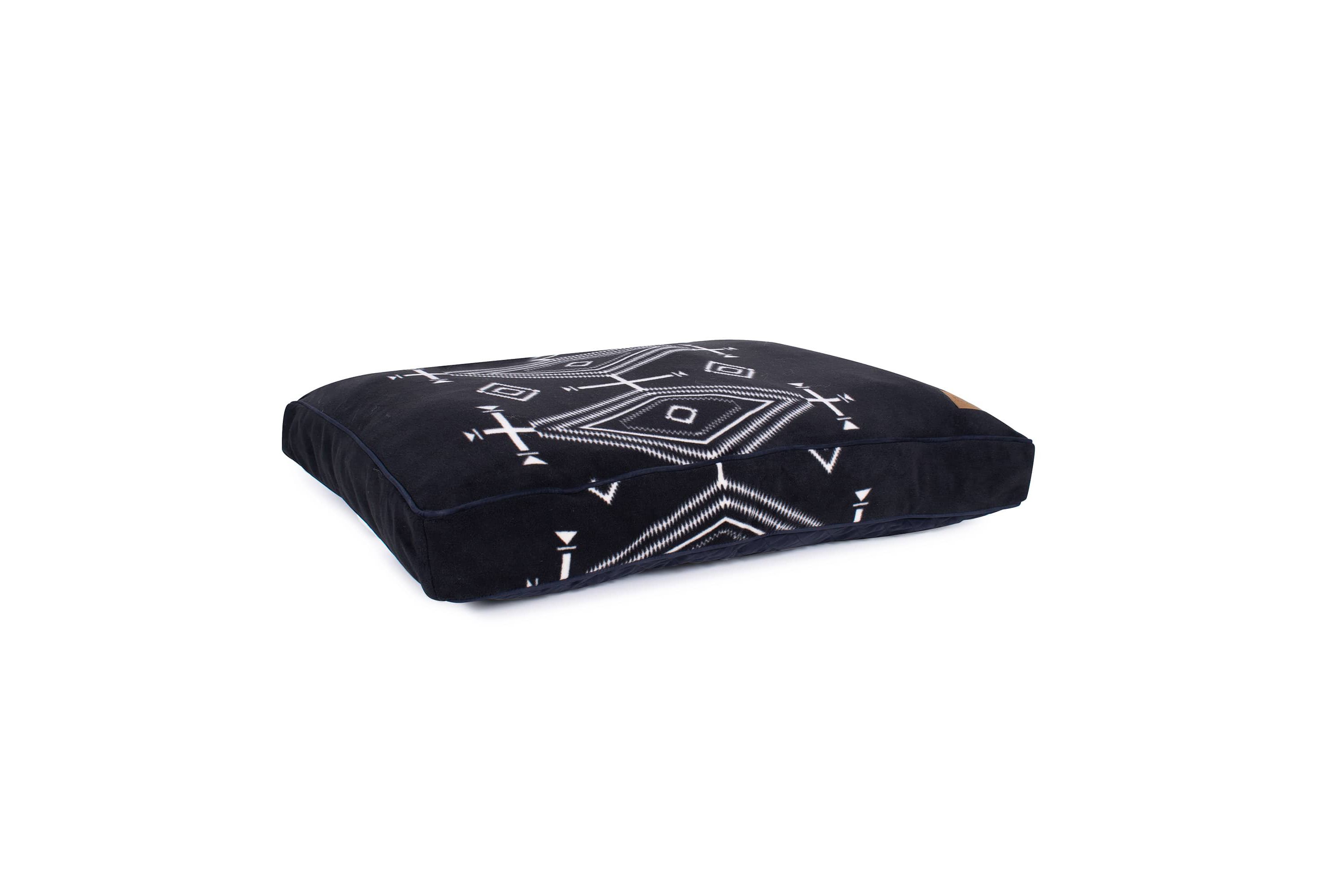 Pendleton Classic Pet Napper