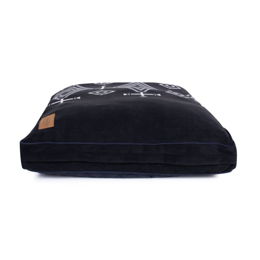Pendleton Classic Pet Napper