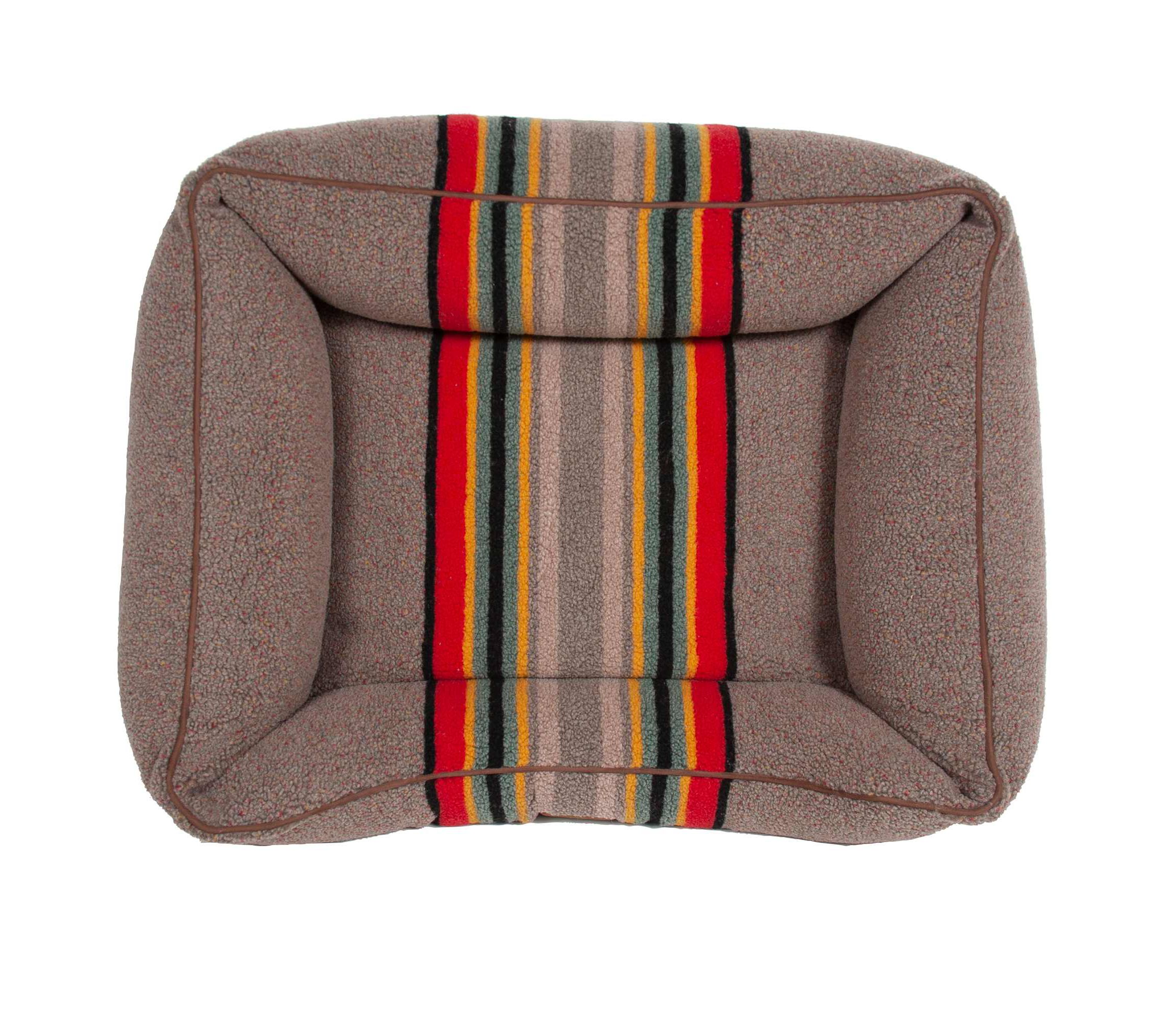 Pendleton Vintage Camp Kuddler