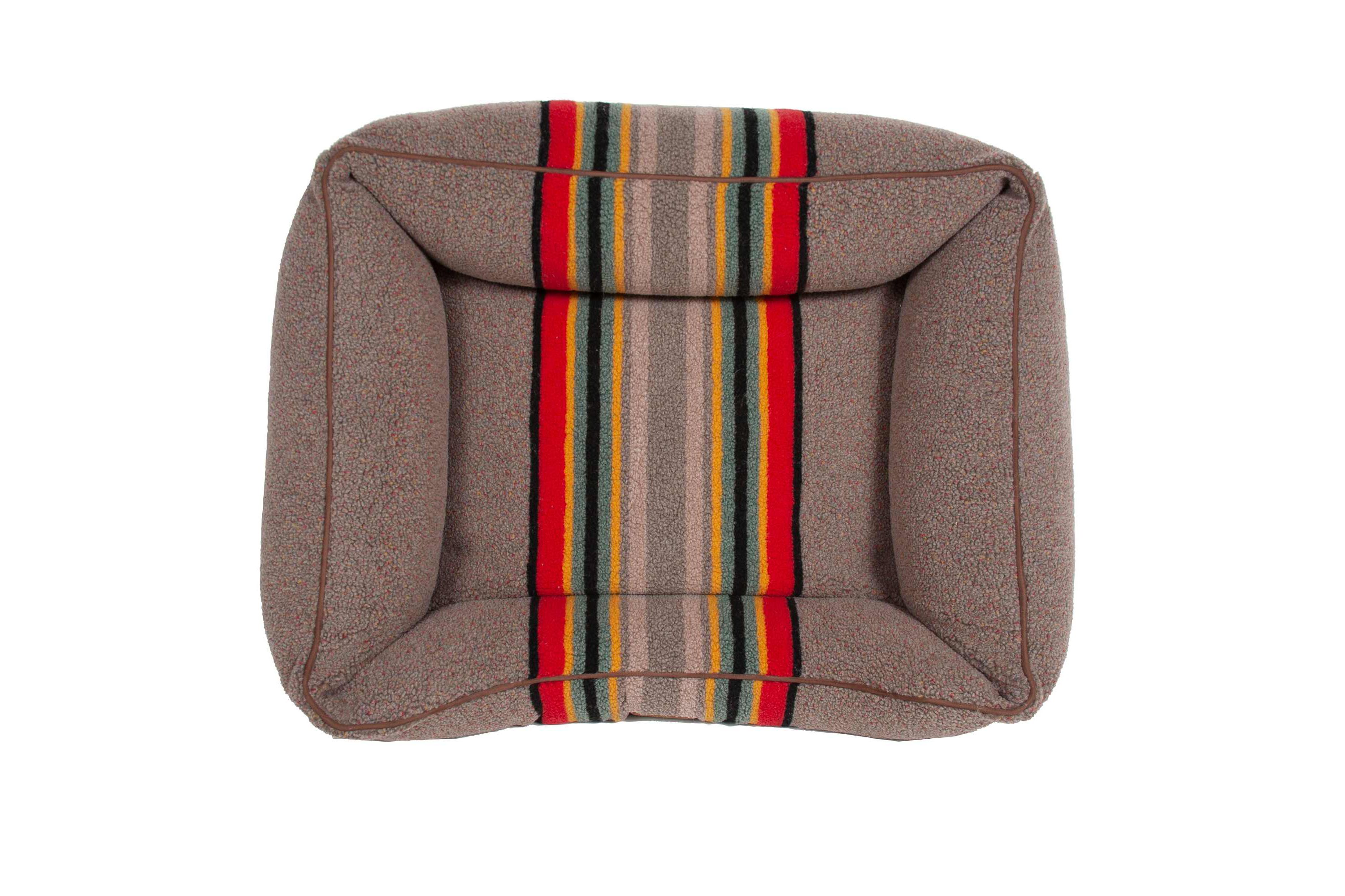 Pendleton Vintage Camp Kuddler