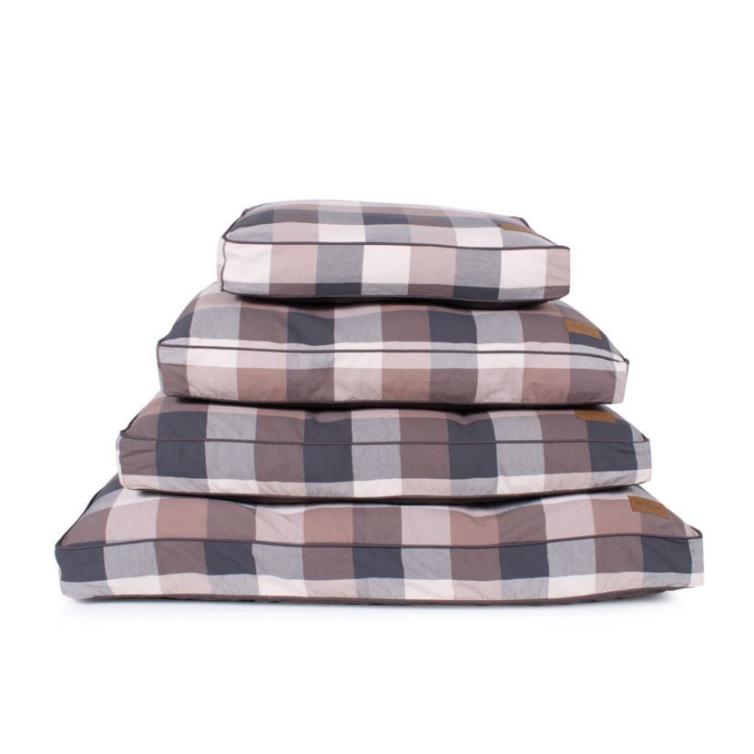 Pendleton Plaid Pet Napper