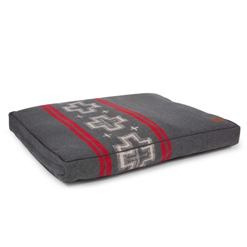 Pendleton San Miguel Pet Napper