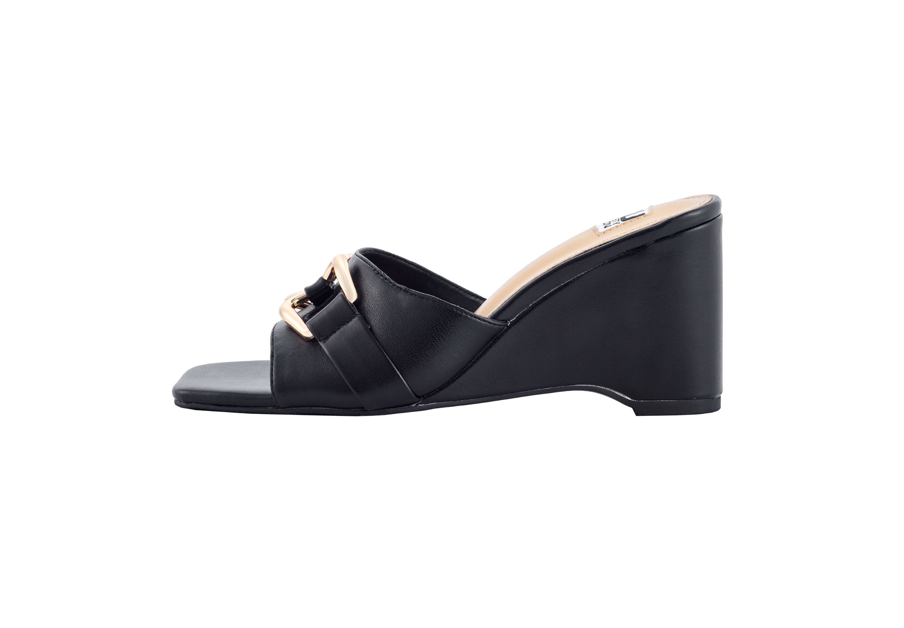 Kensy, Buckle Slide Wedge