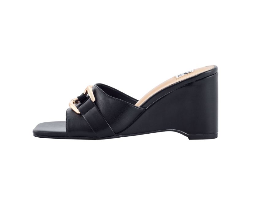 Kensy, Buckle Slide Wedge