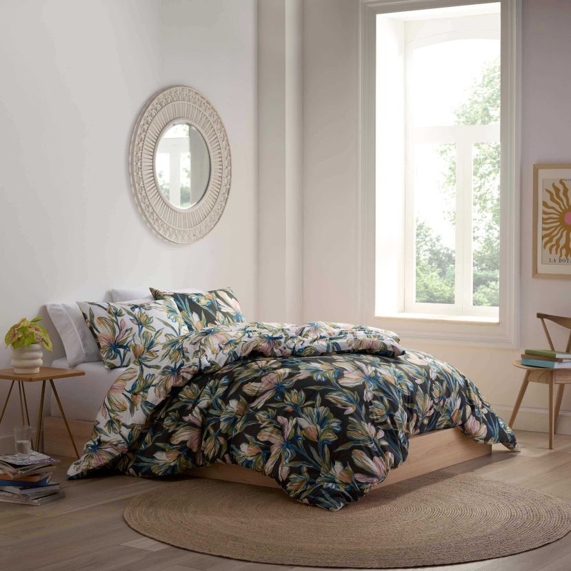 Lordes Comforter Set