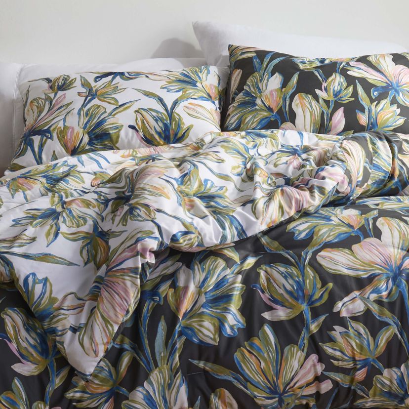 Lordes Comforter Set