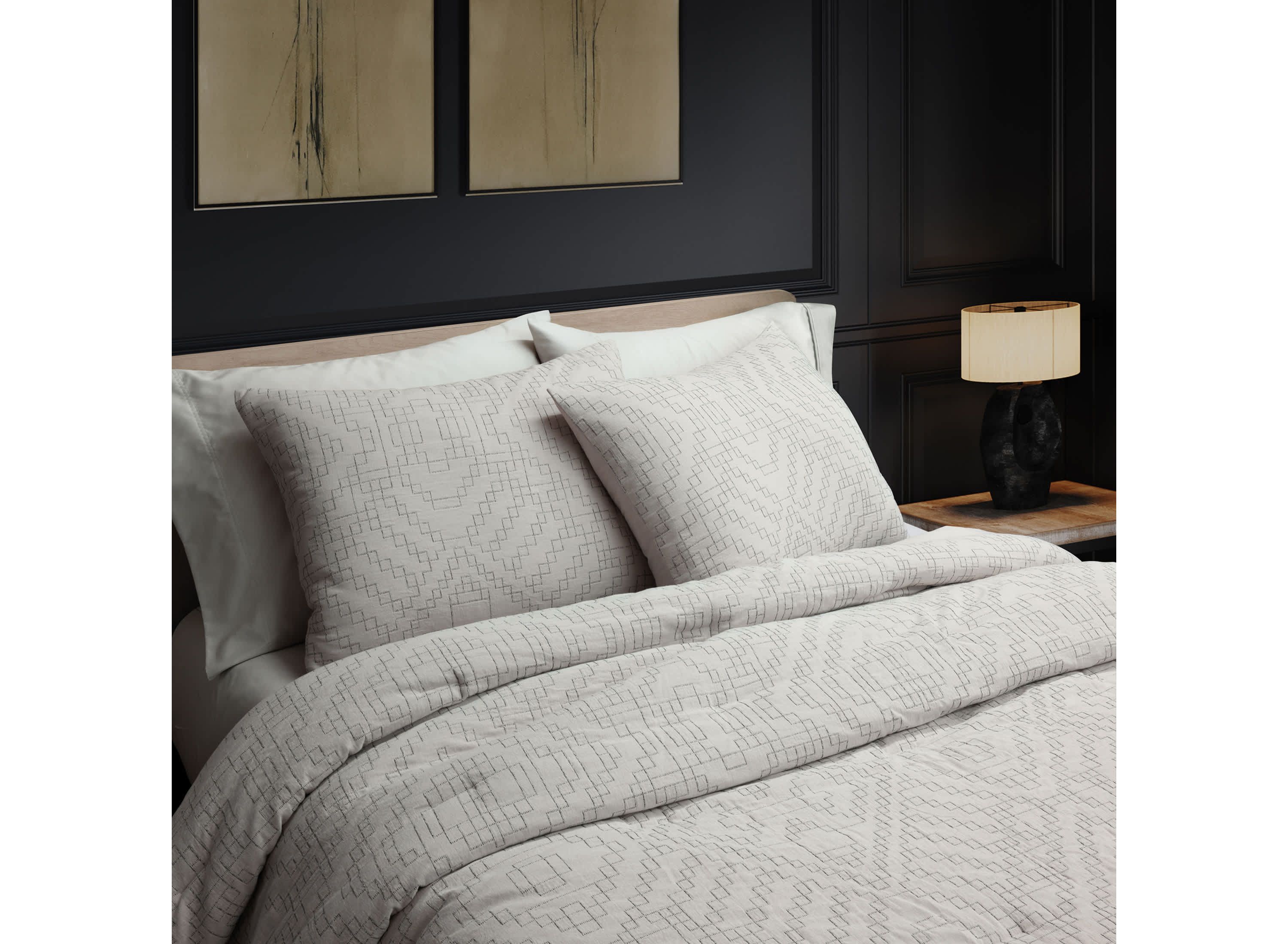 Veyre Global Geometric Comforter Set
