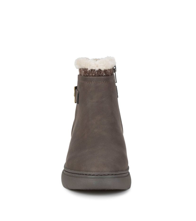 Baretraps Lanney Wedge Bootie
