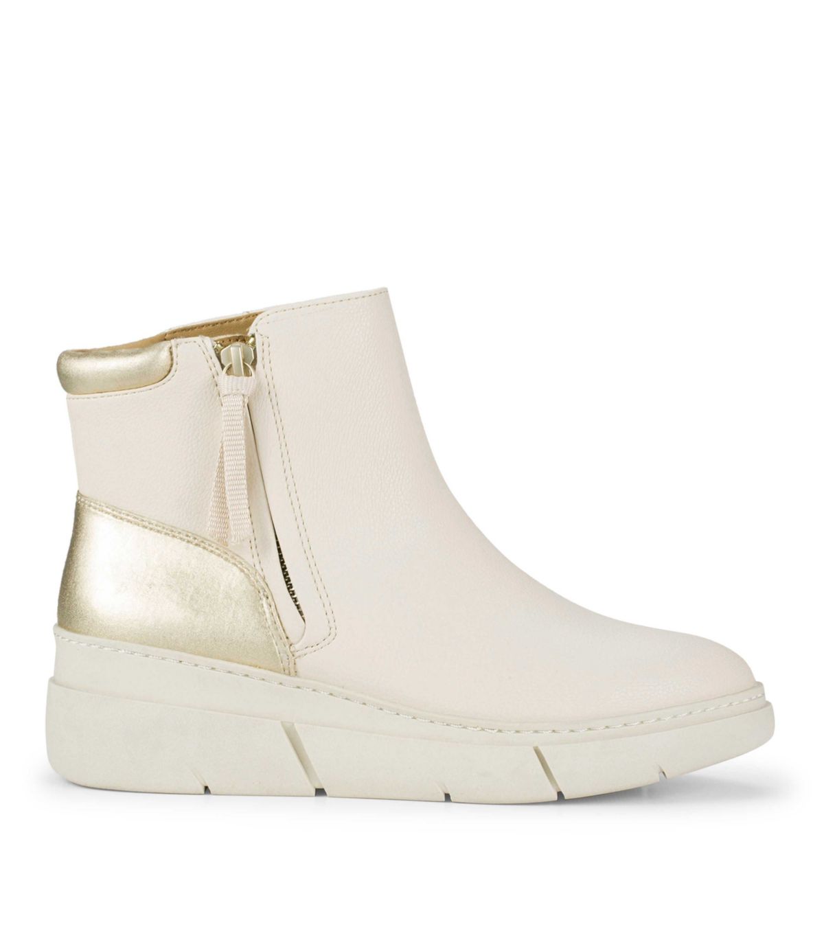 Baretraps Lakelyn Wedge Bootie