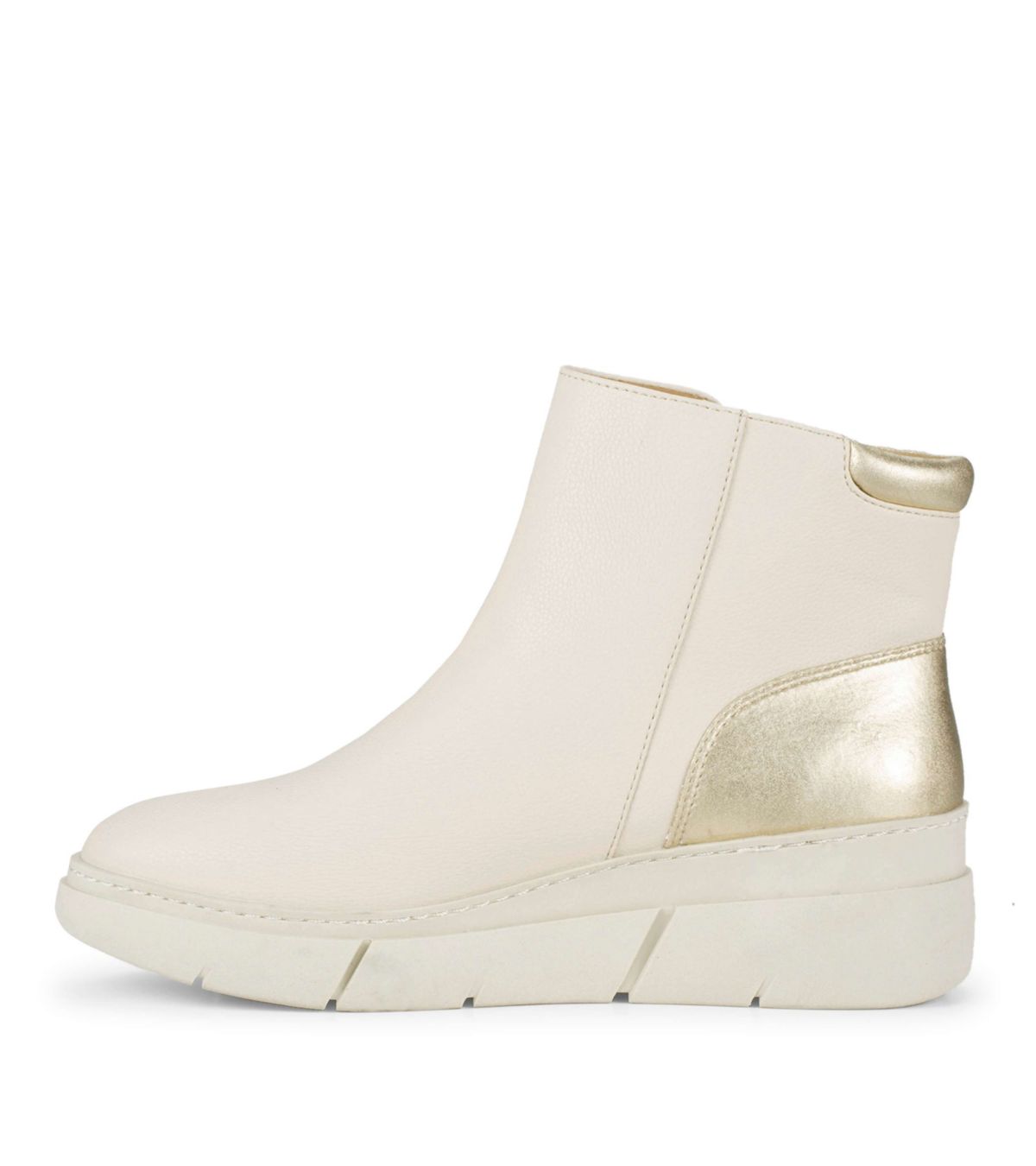 Baretraps Lakelyn Wedge Bootie