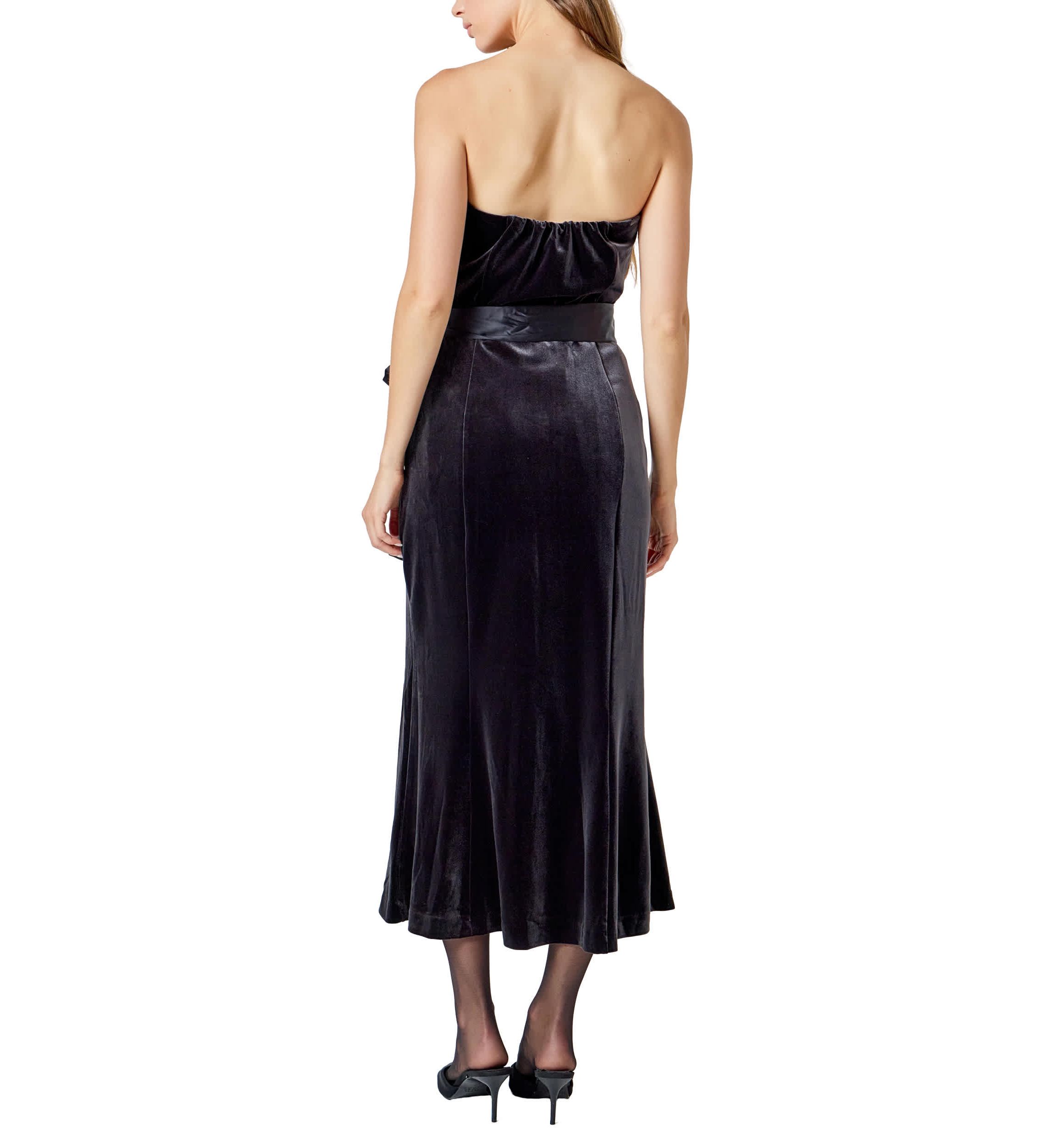 Strapless Velvet MIdi Dress