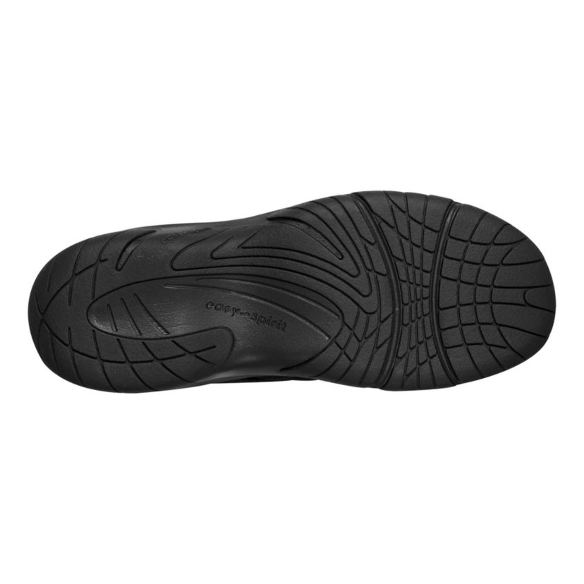 Willowy Round Toe Slip-on Casual Clogs