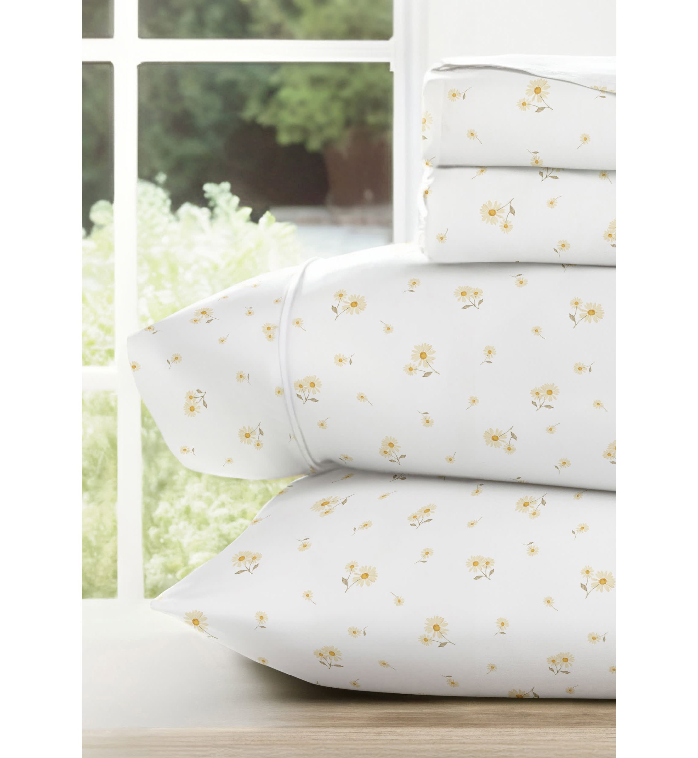 Ultra Soft 4-Piece Sweet Florals Ditsy Patterned  Sheet Set