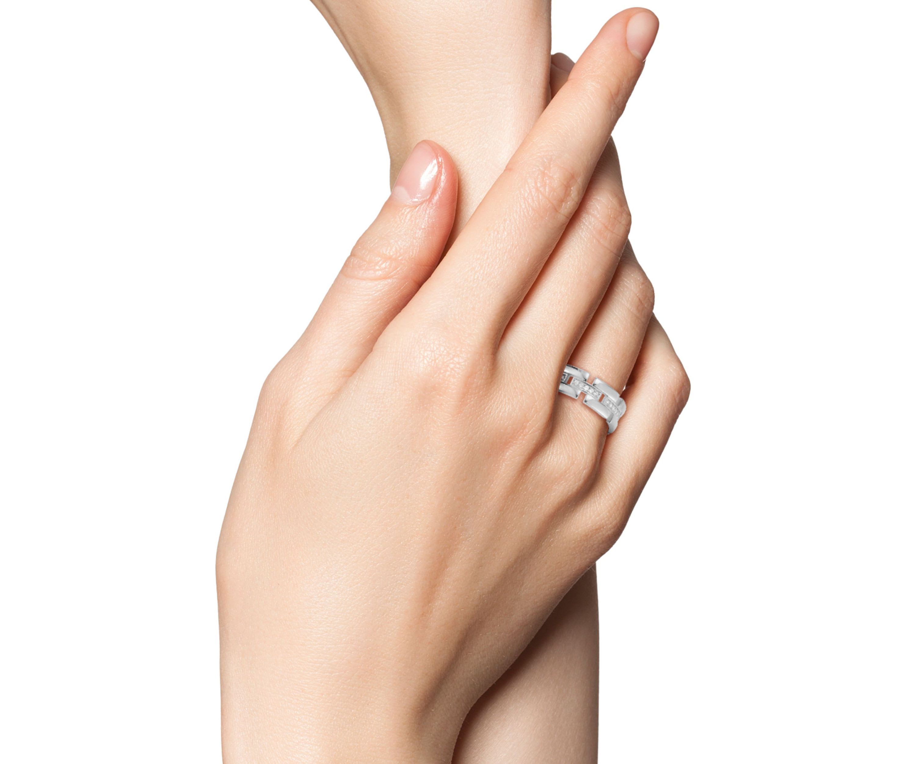 Sterling Silver Cubic Zirconia Link Band Ring