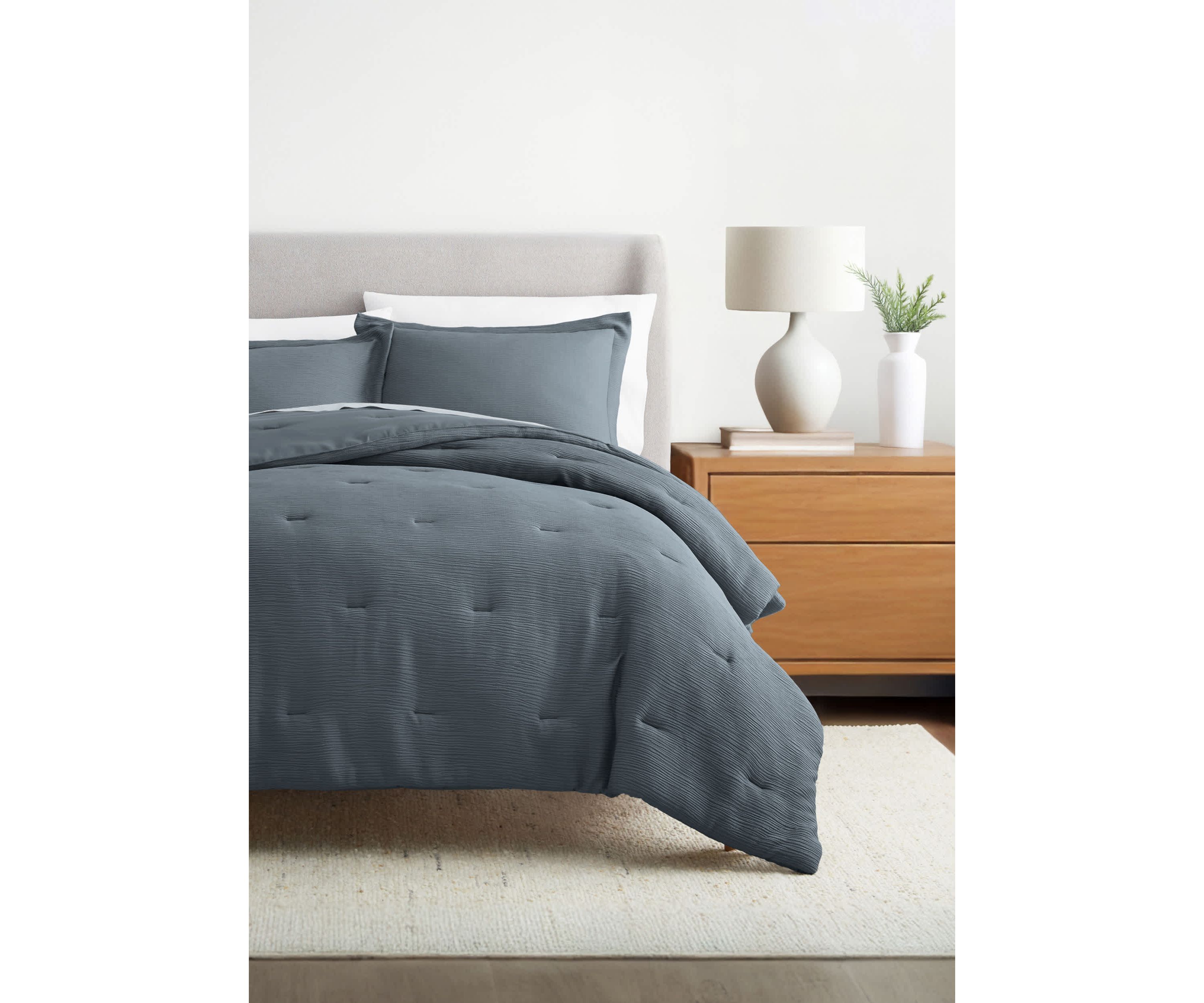 Cloud Weave Gauze Textured Ultra Soft Microfiber All Season Down-Alternative Comforter Set