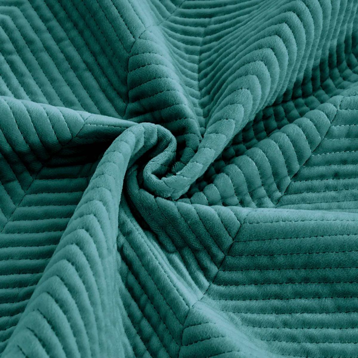 Pointehaven Luxury Chevron Velvet Quilt Set