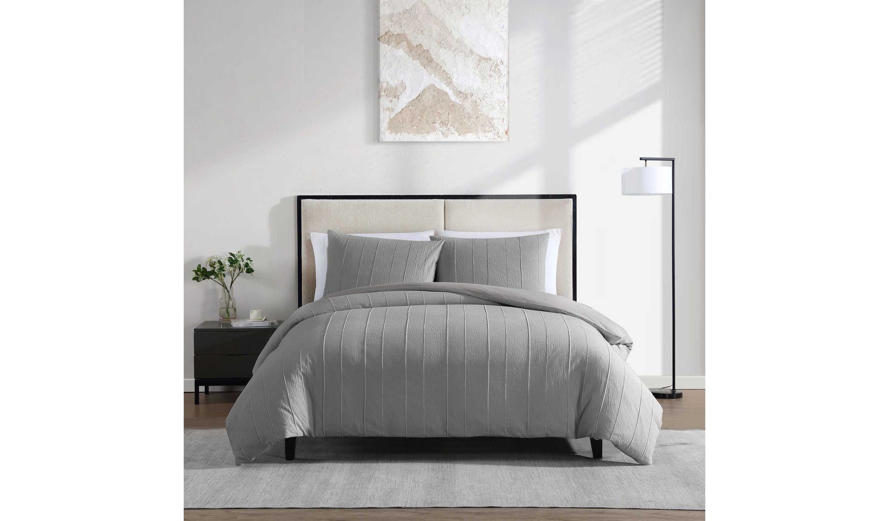 Woven Tucks Cotton Comforter Set
