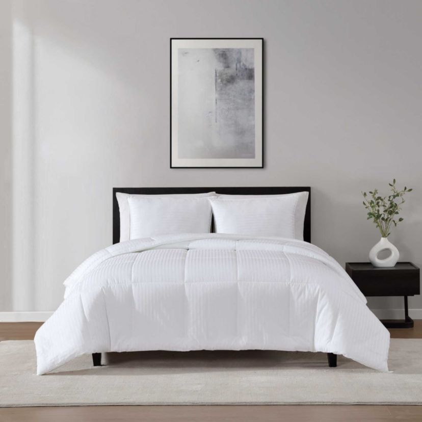 VW Signature Cotton Utility Comforter