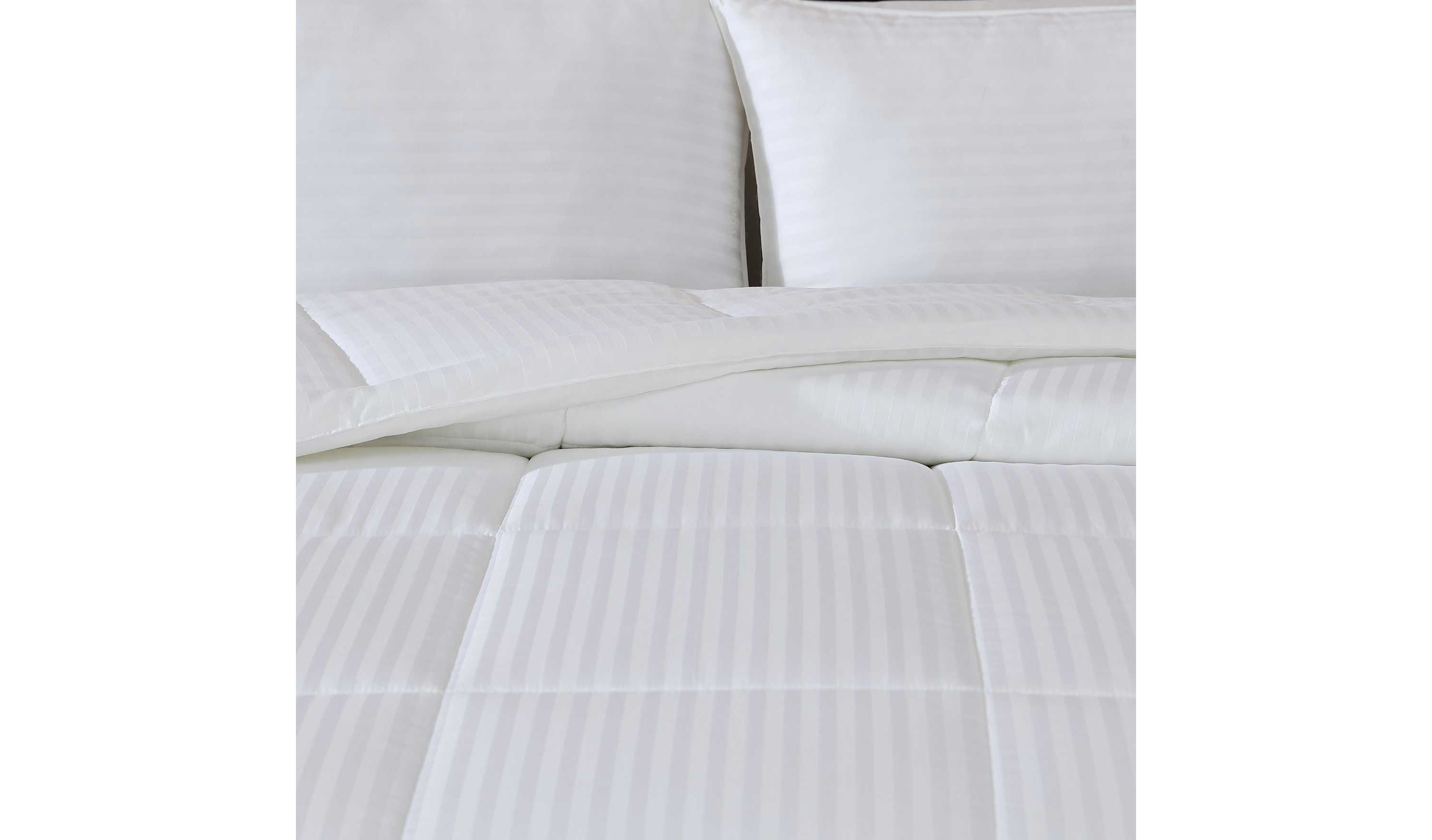 VW Signature Cotton Utility Comforter