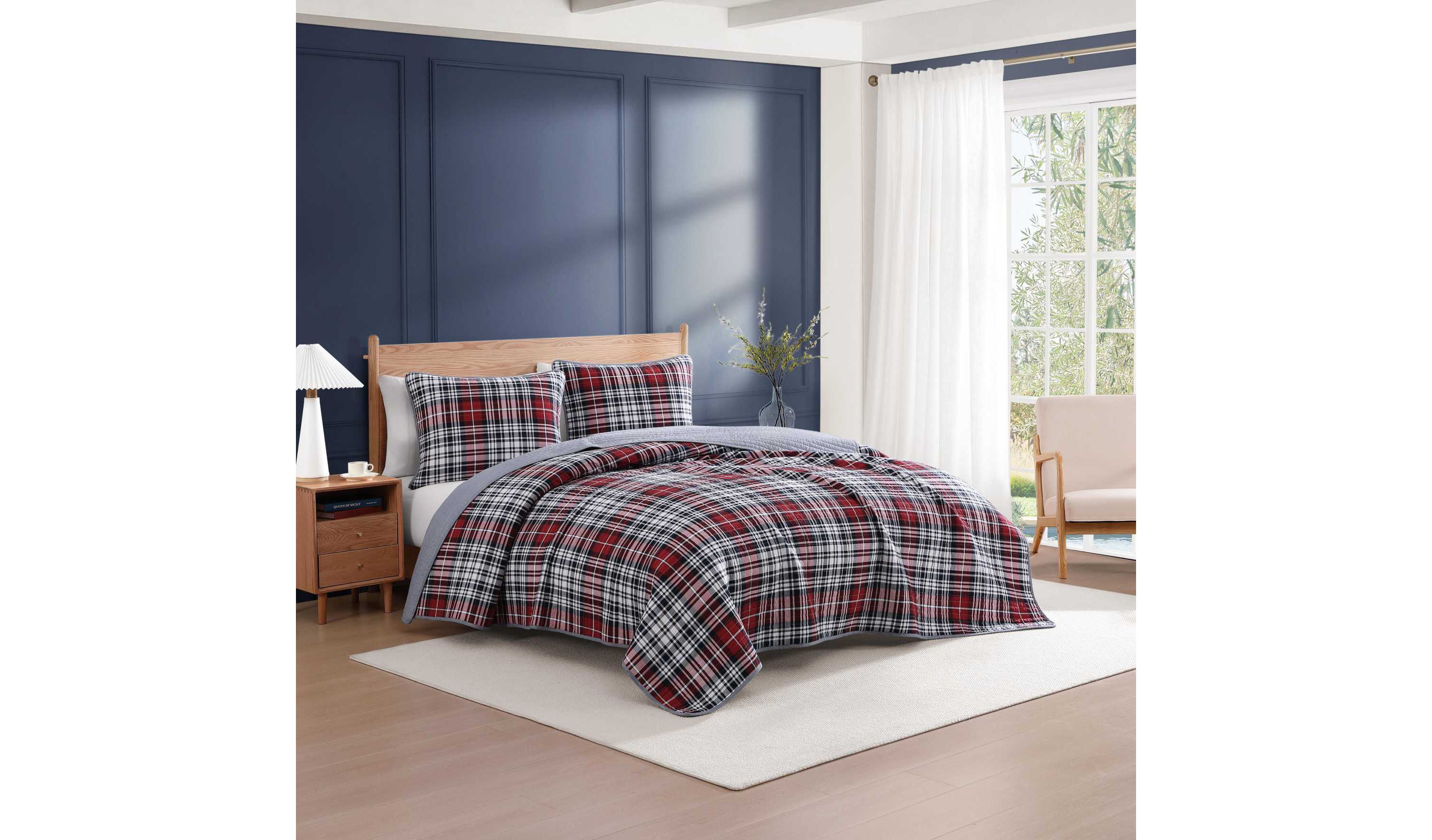 Collegiate Tartan Cotton Quilt Set