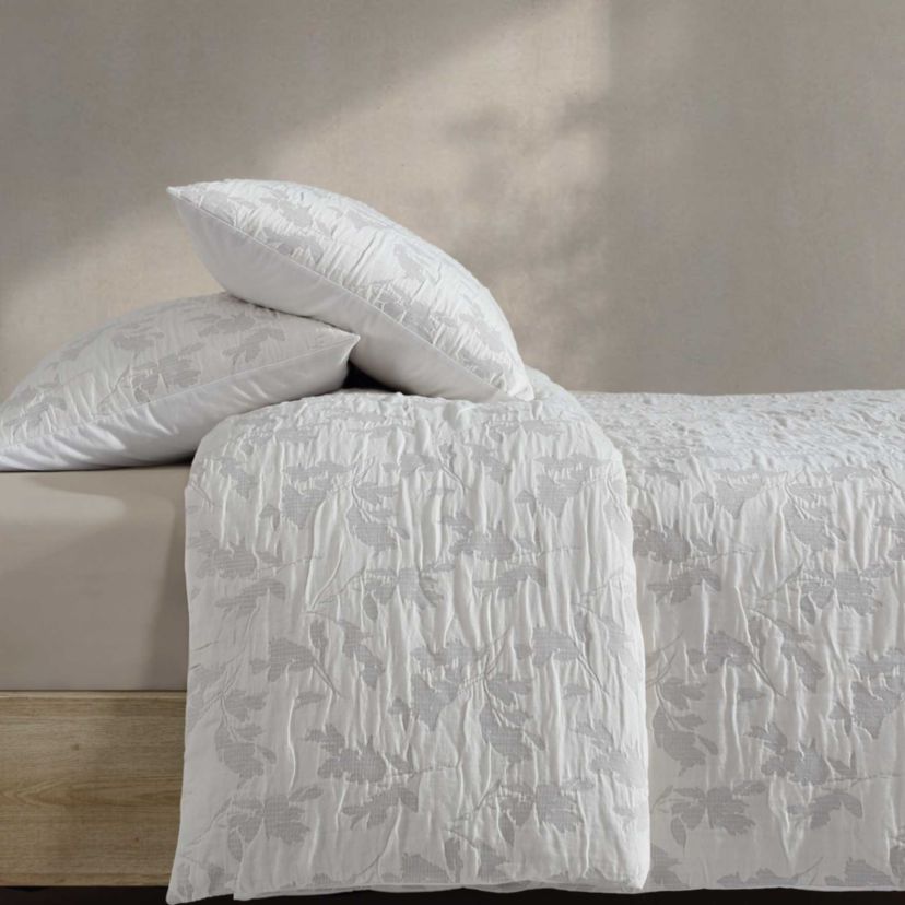 Cascade Cotton Comforter Set