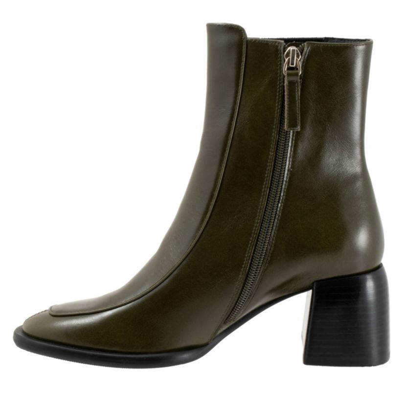 Charcoal Boot