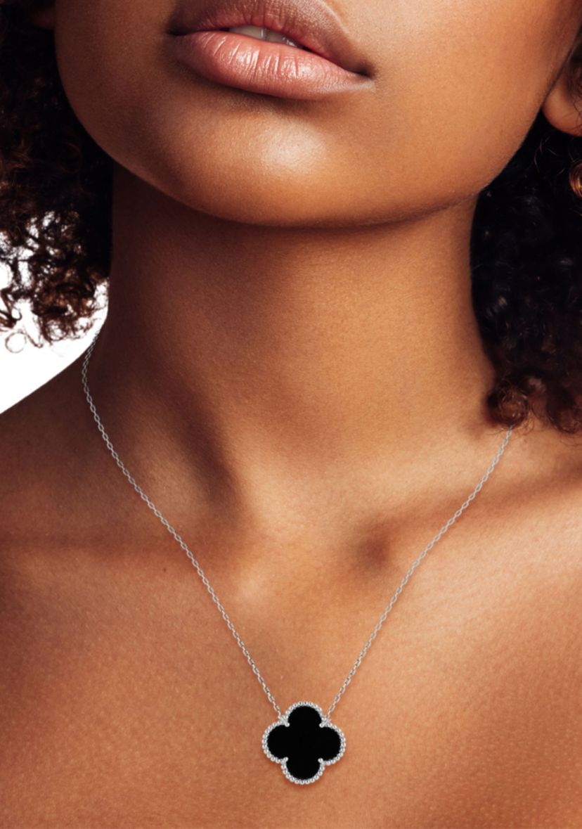 Sterling Silver Black Agate Clover Pendant Necklace