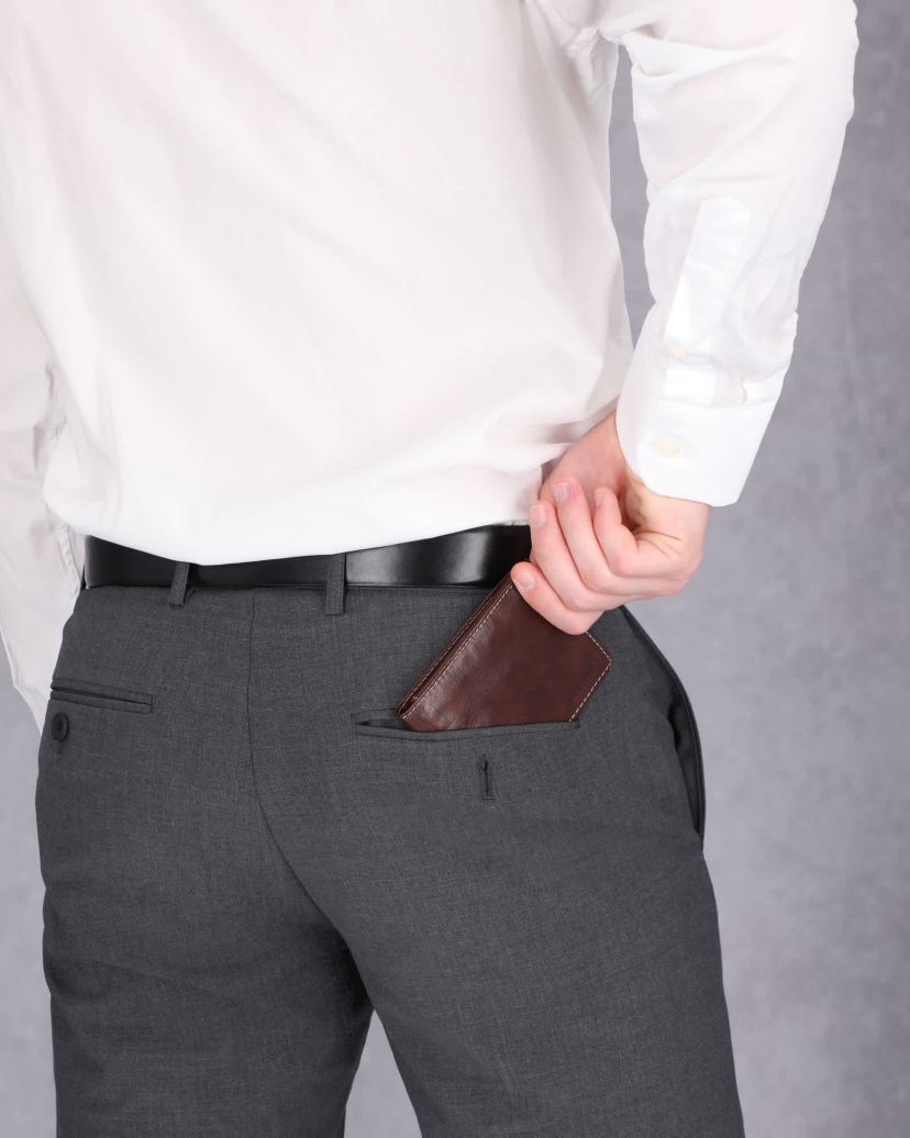 Steve Madden Saffiano Passcase